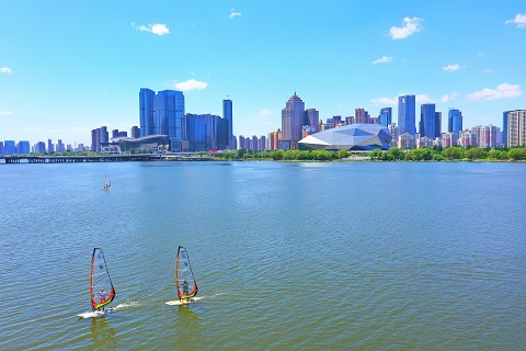 锦州，致尊敬的听众朋友们